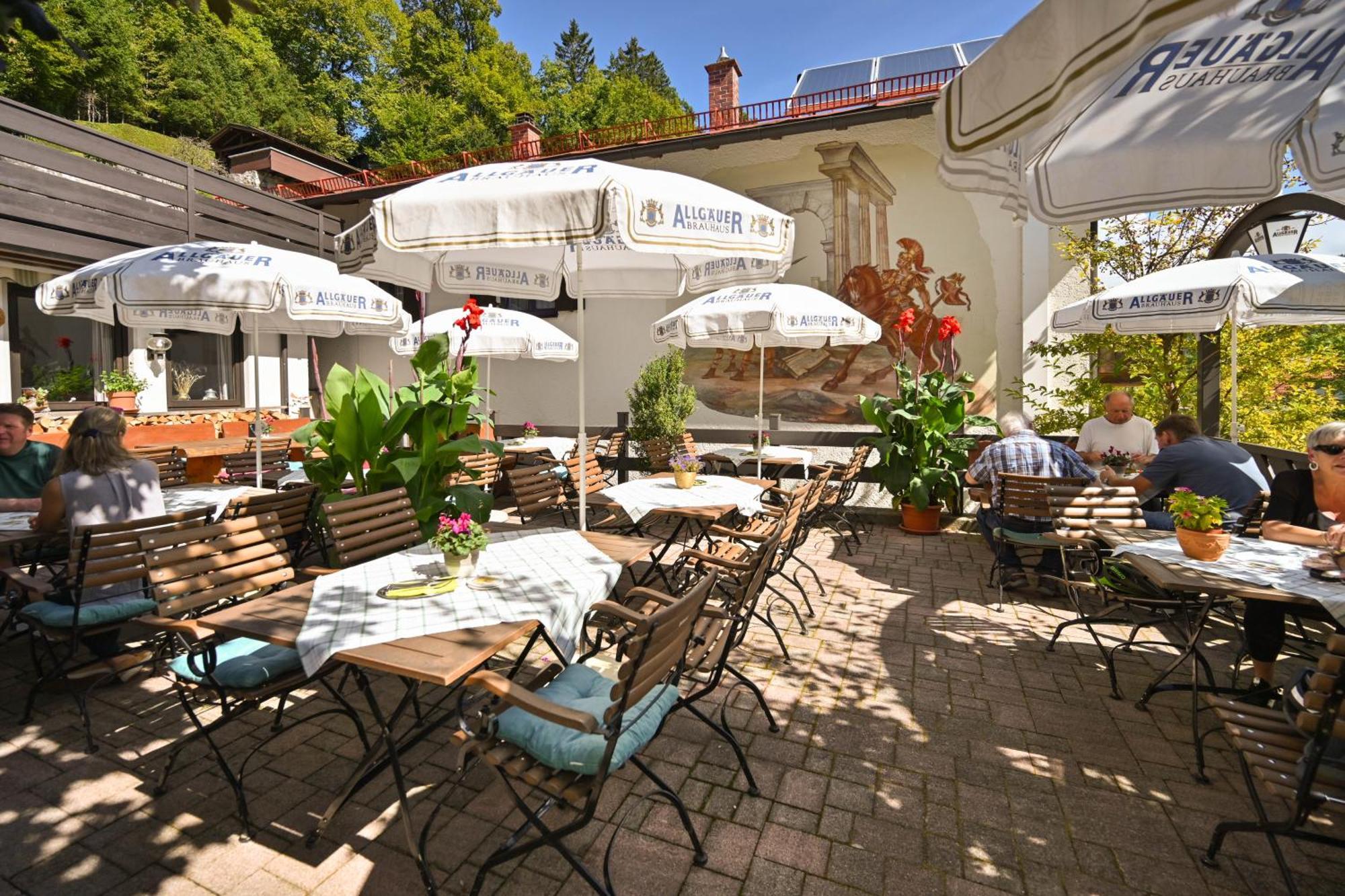 Hotel Restaurant Fruehlingsgarten Fussen Exterior photo